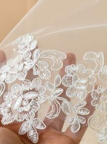 1 Piece Lace Trim Faux Pearl Short Bridal Veil, Suitable For Gifts, Women's Wedding, Registration, Party, Wedding Dress Accessories, Valentine's Day Hair Ornament With Hair Comb
