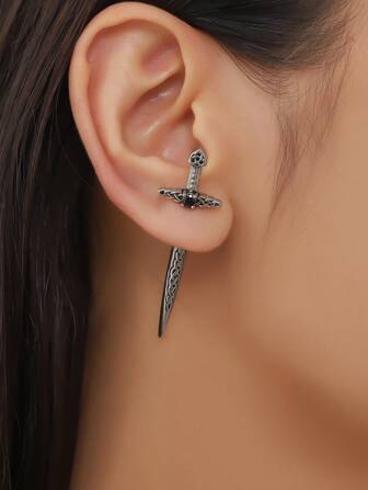 Gothic-Style Dark Stainless Steel Halloween Earrings, Men's Personalized Single Stainless Steel Ear Jewelry, Skull-Element Earrings, Unisex Earrings Suitable For Halloween Wear