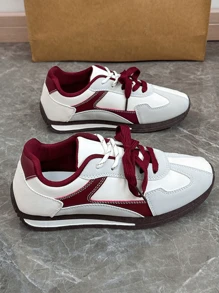 Nuove sneaker da donna stile 2025, con suola spessa e rialzata, scarpe sportive casual da running, stile boho per lo streetwear quotidiano