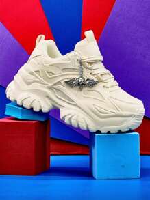 Women Silver Metal Shiny Angel Skull Decor Casual Sneakers With 7cm Thick Sole Platform, Versatile Beige High Heels, Comfortable Warm Autumn/Winter Women Outdoor Sports Shoes For Teenagers, College Students, Breathable Light Weight Non-Slip Summer Mesh Running Shoes For Daily, Date, Gym, Office Wear