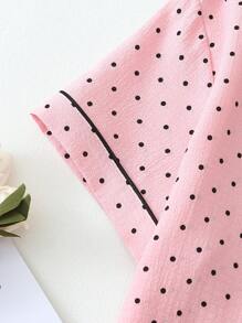 [Elegant Fields] Bộ 2 món đồ ngủ nữ in chấm bi mini, áo tay ngắn cài nút và quần short thắt nơ, đồ mặc nhà mùa hè thích hợp cho mặc ở nhà, bộ hai món. - Hồng - Xem 4