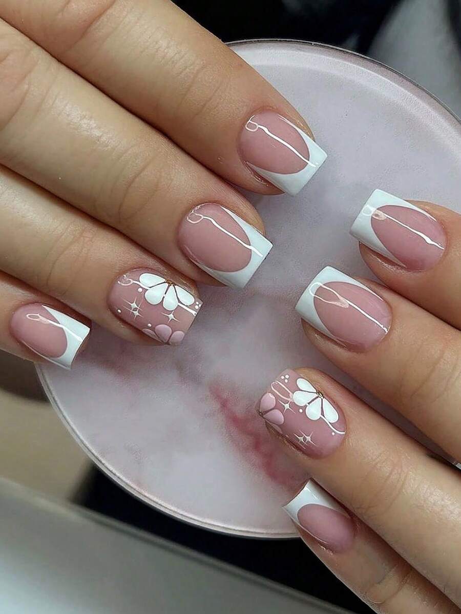 24Pcs Short Square With White French Tip And Flower Design Press On Nails Simple And Cute Style For Daily Use False Nails Nail Supplies Nails