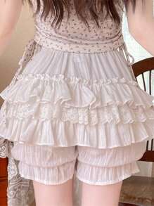 Pantalones cortos bombachos con diseño en capas tipo pastel y borde de encaje para mujer, cintura elástica con lazo, corte holado antideslizante, ideal para uso diario y estilo Lolita en primavera y verano - Blanco - Ver 8