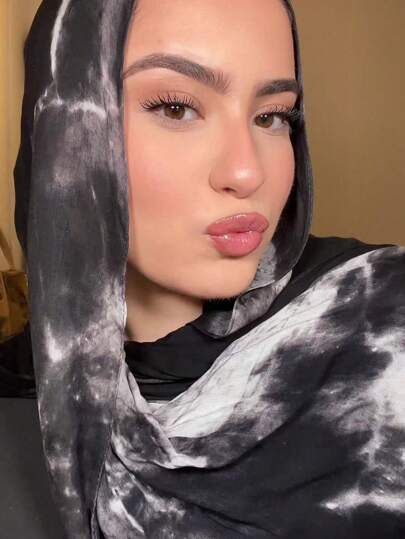 1pc Women Hijab Watercolor Printed Headscarf, Printed Shawl Headscarf Suitable For Daily Life And Holiday Travel Decoration