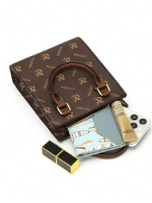 2025 Wiosna/Lato Kwadratowa Torba, Swobodna Wszechstronna Wysokiej Jakości Torebka i Torba Crossbody, Mini Torebka i Torba Telefoniczna, Elegancki Styl Designerski