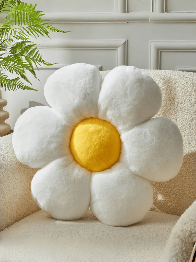Coussin décoratif de Noël doux et adorable en forme de fleur à six pétales. Coussin en fausse fourrure de lapin parfait pour la chambre, le canapé, le lit et autres décorations de la maison. Un merveilleux cadeau de Noël pour la famille et les amis
