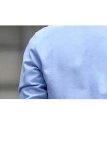 قميص رجالي أزرق سادة بأكمام طويلة، أنيق وأنيق للأعمال الرسمية، مناسب للخريف