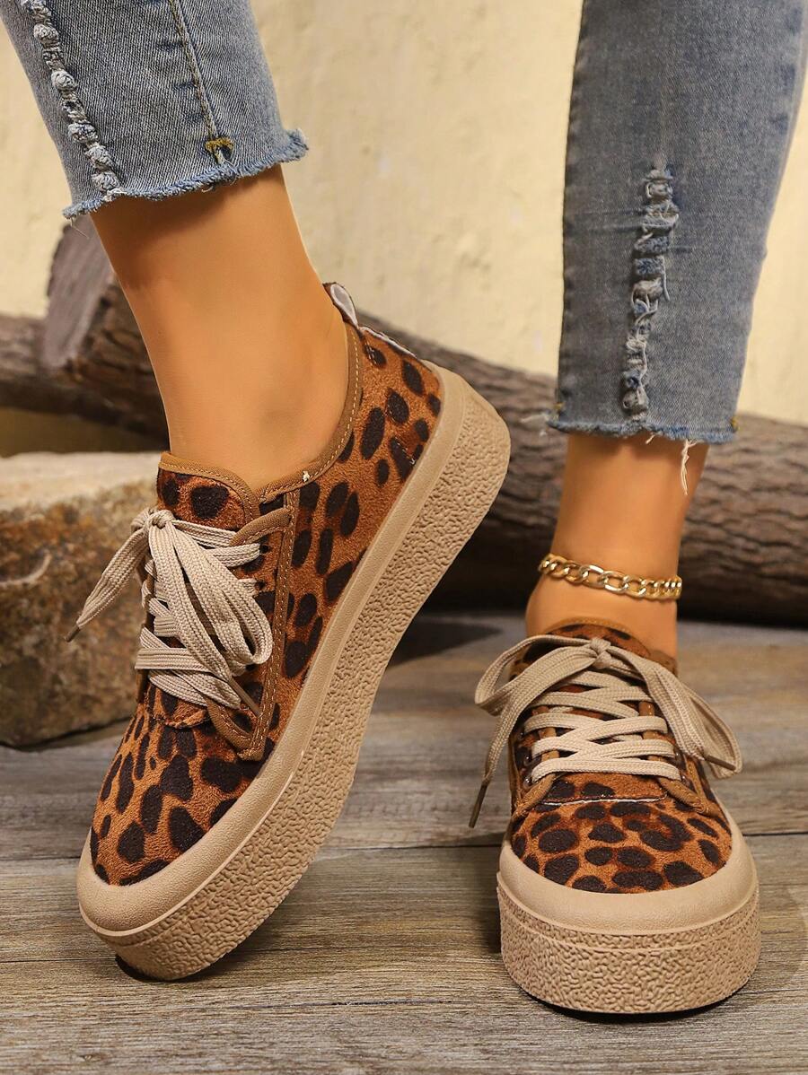 Women Leopard Print Lace-Up Low-Top Casual Sneakers, Thick Sole, Fashionable & Versatile For All Seasons - Leopard - View 1