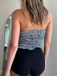 Women's Crop Tube Tops Slim Fit Off Shoulder Backless Strapless Sleeveless Plaid Ruffled Shirt For Summer - Black - View 6