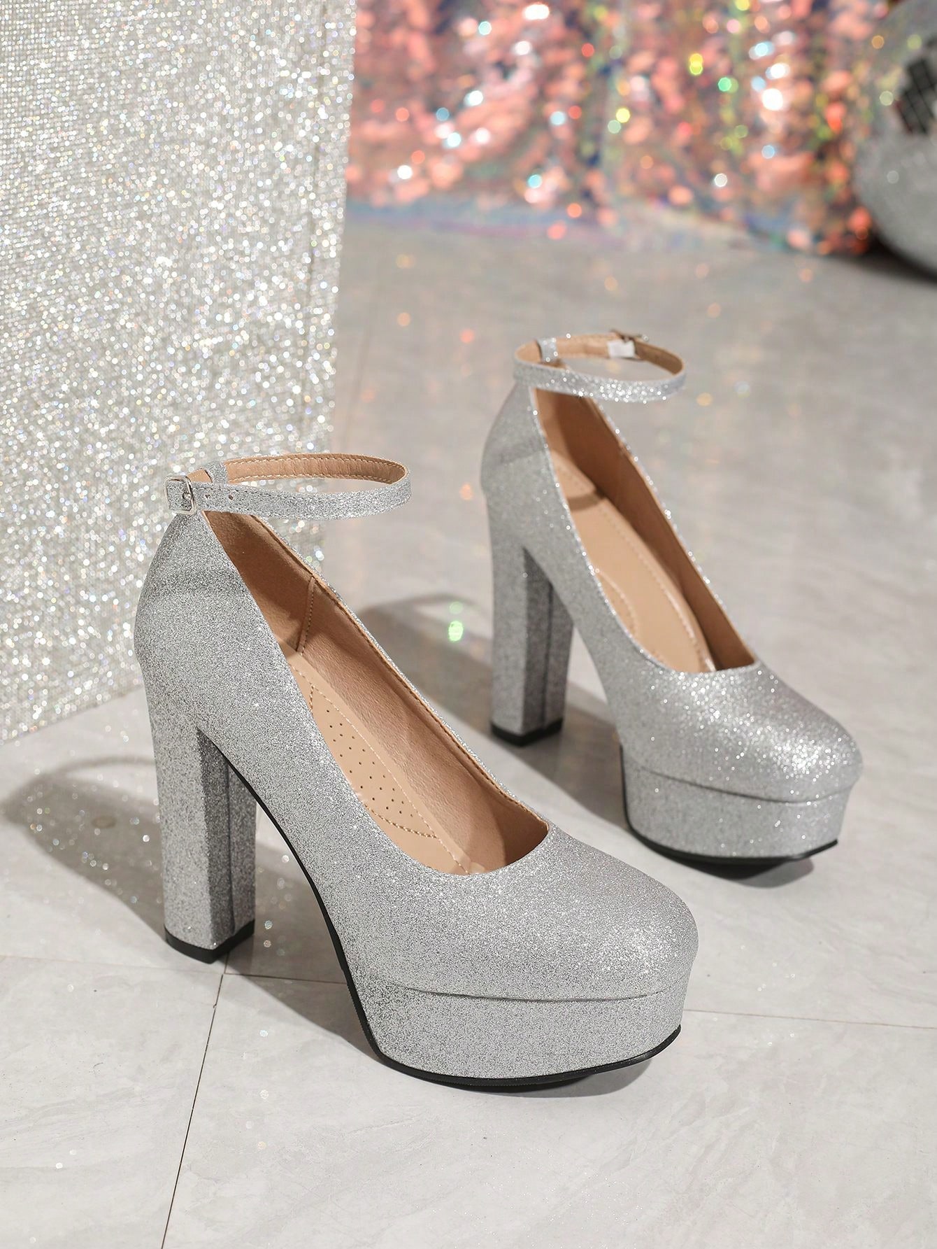 أحذية كعب عالي فضية للنساء، كعب سميك مرصع بالكريست...