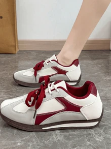 Nuove sneaker da donna stile 2025, con suola spessa e rialzata, scarpe sportive casual da running, stile boho per lo streetwear quotidiano