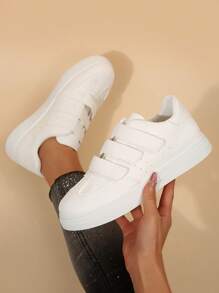 2025 新款钩环女士平底白色运动鞋，百搭休闲硫化鞋，适合春秋季 - 白色 - 查看 5