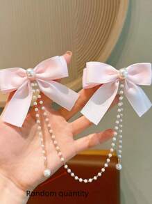 1pc Girls' Fashion Sweet Pearl Bow Decor Pearl Tassel Hair Clip. Slight Color Difference Between Card And Actual Item Is Normal Due To Batch Difference, Actual Item Prevails. Pearl Quantity Is Random.
