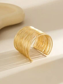 1pc Vintage Punk Style Fashion Metal Gold Round Cuff Bracelet, Women's Minimalist Oversized Exaggerated Bracelet, Women's Daily Decoration, Fashion Outfit Accessory, Party Jewelry Gift