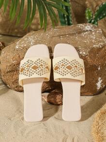 Nuevas sandalias planas minimalistas y con correa de estilo fashionable para mujer para uso en exteriores