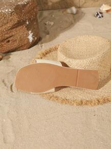 Nuevas sandalias planas minimalistas y con correa de estilo fashionable para mujer para uso en exteriores