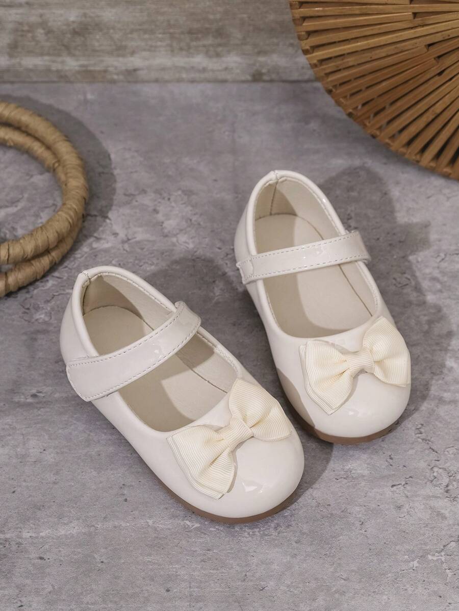 Girls Pearl & Bow Decor Imitation Leather Soft Sole Princess Shoes, New Style For Spring And Autumn, Summer - Beige - View 1