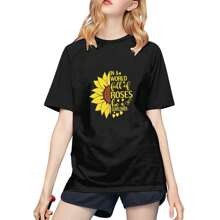 Women's In A World Full Of Roses Be A Sunflower Crew Neck T-Shirts Leisure Retro Fun Pattern