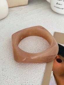 1pc Retro Exaggerated Fashion Punk Style Asymmetrical Acrylic Bracelet, Simple Thick Heavy Jewelry, Multi-Color Charm Bangle, Suitable For Women's Daily Commute, Gathering With Friends, Romantic Holidays, Street Photography, Fashion Shows And Jewelry - Fashionable Chunky Bracelet - View 10