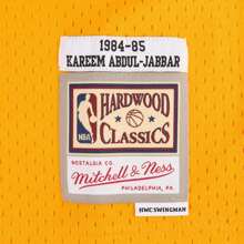 Mitchell & Ness 2021 Men's Mitchell & Ness Kareem Abdul-Jabbar 84-85 Season Jersey