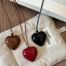 Collar con colgante de corazón rojo y cordón de cera, con corazones negros y marrones, accesorio de moda, regalo para el Día de San Valentín