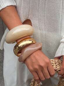 1pc Retro Exaggerated Fashion Punk Style Asymmetrical Acrylic Bracelet, Simple Thick Heavy Jewelry, Multi-Color Charm Bangle, Suitable For Women's Daily Commute, Gathering With Friends, Romantic Holidays, Street Photography, Fashion Shows And Jewelry - Fashionable Chunky Bracelet - View 5