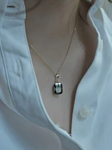 1pc S925 Sterling Silver Gold Plated Wedding Square Emerald Pendant Necklace, Sterling Silver Hypoallergenic, Simple And Versatile Olive Green Pendant Necklace, Suitable For Women's Daily And Party Wear