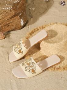 Nuevas sandalias planas minimalistas y con correa de estilo fashionable para mujer para uso en exteriores