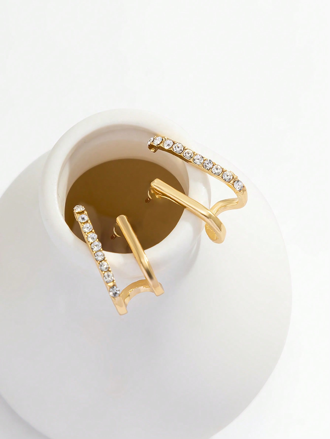 اقراط مسماري أنيق بديكور حجر الراين للنساء الزخرفة...