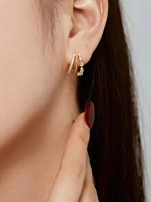 1pair Retro Geometric Copper Inlay Zirconia Asymmetric Earrings For Women - C-shaped Three-claw Earrings - View 6