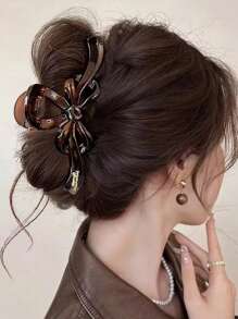 1pc Butterfly Clip, Large Size, High-End Feeling Hair Claw Suitable For Thick Hair, Autumn/Winter Hair Clips Hair Jaw Clip Hair Clamps Hair Clutch Hair Catcher Clip, Claw Clip Fall Hair Accessories For Women Bows For Vacation Outfits Woman