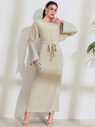 2025 春季刺绣长袍穆斯林束带连衣裙日常服装休闲连衣裙纯色简约女士长袍伊斯兰服装