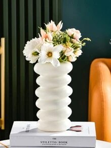 1 Pc Plastic Vase, Solid Color Flower Vase, Unbreakable Vase For Flower Arrangement, Creative Shaped Dry Flower Container, Large Capacity Planter, Multipurpose Flower Stand, Seedling Planter, Reusable And Durable, Suitable For Living Room, Bedroom, Kitchen, Bathroom, Outdoor, Party, Office, Banquet, Exhibition, Meeting, Fresh And Artificial Flowers Like Tulips, Roses, Succulents, Lilies Etc.