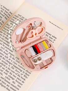 1pc Pink Sewing Tool Box With Pink Floral White Letters A-Z, Perfect Gift For Beginners Sewing: 1 Portable Mini Sewing Set - Foldable, Diy Sewing Supplies And Accessories, Suitable For Travelers And Emergency Clothing Fixators, Mini Needle Box Portable Small Needle Bag Sewing Tool Combination Set Hotel Supplies