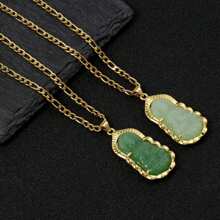 dollrinboy 1 pièce Pendentif collier 18 carats plaqué or de Guanyin Bouddha vert pour femmes et hommes, ornement bouddhiste amulette, avec chaîne plate de 3mm