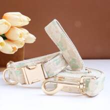 Collier et laisse en dentelle personnalisé pour chien, collier pour animal de compagnie réglable avec nom et numéro de contact personnalisés, convient pour les fêtes, les mariages et les petits, moyens et grands chiens