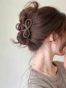 1 pièce Pince à cheveux de style princesse doux et délicat, de texture de haute qualité, de style bohème mignon, simple et élégant, de style loisir et vacances 8,5 cm/3,3 pouces, couleur marron foncé mat, convient aux femmes et aux filles pour l'utilisation quotidienne, queue de cheval haute, trajet, festival, fête, cadeau. Accessoire pour cheveux, pince à cheveux, barrette, pinces à cheveux