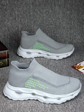 新款女士复古风格运动鞋，软底防滑跑鞋，学生休闲运动鞋