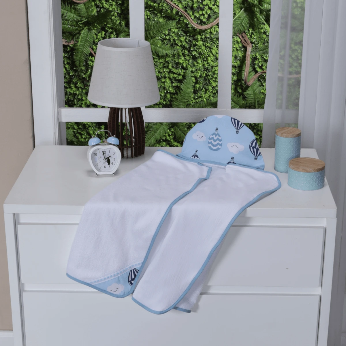 Toalha De Banho Bebê Dupla Face Com Capuz Forrada com Fralda, Coleção Balão - Azul Empoeirado - Visão 1