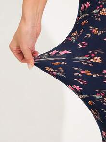 Women's Casual Versatile Capri Leggings Floral Pattern High Elasticity Soft Comfortable Suitable For Fitness Exercise Yoga Spring Summer Vacation - Navy Blue - View 9
