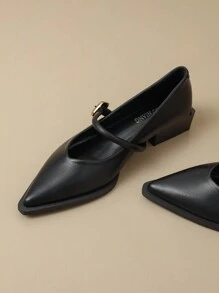 2025 春季新款尖头浅平底鞋，优雅简约百搭时尚女鞋，黑色低中粗跟高跟鞋