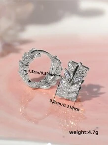 一对优雅的立方氧化锆耳环，适合女性佩戴，可用于结婚纪念日、订婚派对、情人节等场合，也是送给妈妈、母亲节的绝佳礼物。 - 銀色 - 查看 5