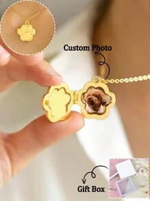 Customized Photo Pendant Necklace, Adorable Cat Paw Print Photo Box Necklace, Customize Photo Of Family, Friend, Pet, Birthday Gift, Memorial Gift, Thanksgiving Gift, Suitable For Daily Wear,Gold,Stylish,Colorful,Vintage,Unisex,Hipster,Simple,Casual,Custom,Personalized,Unique,Ideal Gifts For Him,Ideal Gifts For Her,Her,Boyfriend,Girlfriend,Dad,Mom,Family,Friends,For Anniversaries,For Birthdays,For Graduation,For Prom,For Party,Jewelry Women,Elegant Outfit