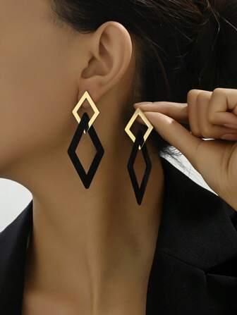 1 Pair Fashionable Flocked Patchwork Hollow Geometric Stud Earrings, Rhombus, Circle Pendant, Daily Wear Earrings, Gifts For Women