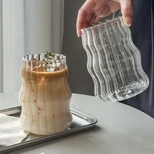 6pcs 550ml Striped Glass Coffee Cup (Without Straw), Creative Wavy Shaped Glass Cup, Aesthetic Coffee Cup, Summer Juice Glass, Transparent Cold Beverage Tumbler, Unique Minimalist Drinkware, Ideal For Iced Coffee, Milk Tea, Water, Home & Office Use, Perfect Gift, Beautiful Mother's Day Gift For Friends, Colleagues, Mom,For Household Use, Suitable For Women, Drinking Beverages Such As Milk Tea Cups And Coffee Cups - 透明條紋玻璃杯 - 查看 10