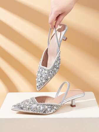 2025秋冬女士金属扣尖头优雅高跟鞋，适合春夏穿着，猫跟设计，优雅大方，适合派对装扮