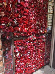 1 pièce Cadenas en fil d'acier en forme de cœur multicolore, mini cadenas de bagage de voyage, sac à dos, armoire de dortoir, tiroir, gym, petite boîte de rangement en fil d'acier en forme de cœur - Serrure d'amour multicolore - Voir 6