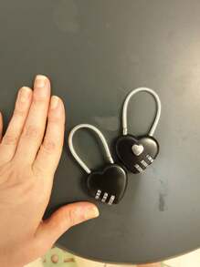 1 pièce Cadenas en fil d'acier en forme de cœur multicolore, mini cadenas de bagage de voyage, sac à dos, armoire de dortoir, tiroir, gym, petite boîte de rangement en fil d'acier en forme de cœur - Serrure d'amour multicolore - Voir 3