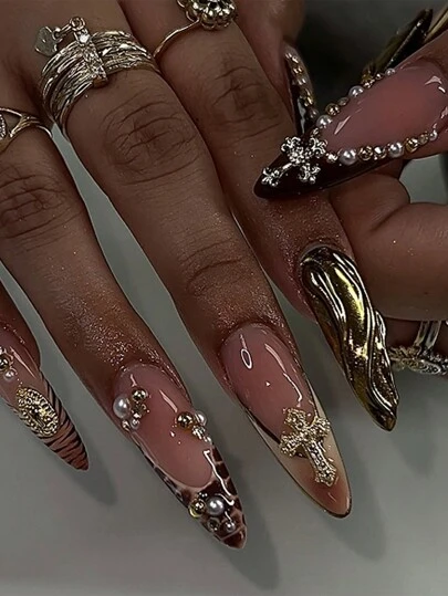 24 قطعة أظافر فرنسية بطبعة نمر، أظافر زائفة سوداء فرنسية، أظافر زائفة مزينة باللؤلؤ والبريق، أظافر زائفة طويلة بطبعة صليب ولمعان، أظافر ستيليتو، مستلزمات أظافر