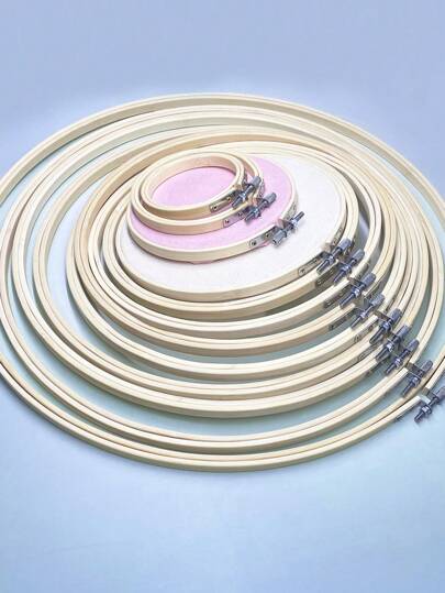 1个可调节银色竹制绣绷，捕梦网绣绷尺寸：8厘米/10厘米/13厘米/15厘米/18厘米/20厘米/23厘米/25厘米/27厘米/30厘米/34厘米/36厘米/40厘米